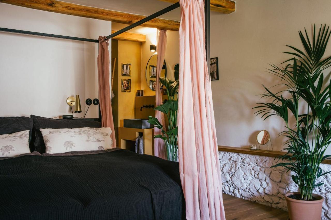 Marinada Vinicni Dum Bed & Breakfast Pavlov Exterior photo