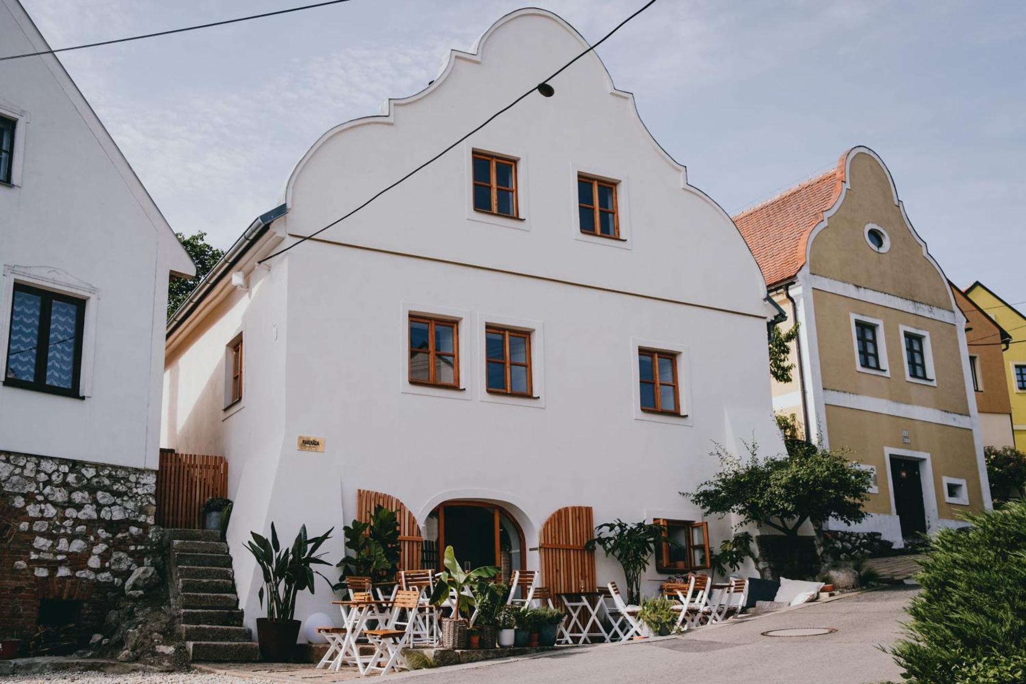 Marinada Vinicni Dum Bed & Breakfast Pavlov Exterior photo